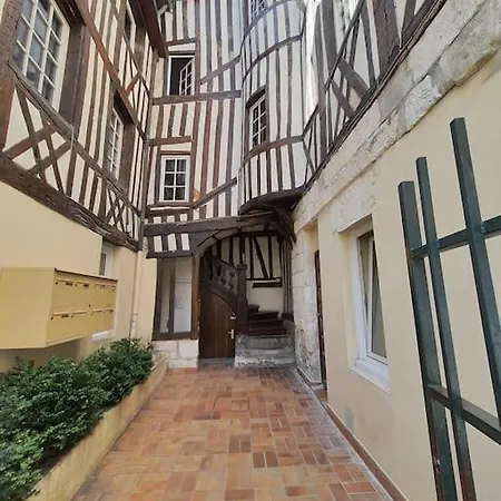 Le Bain Rouennais